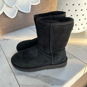 UGG boots women’s size 7 black